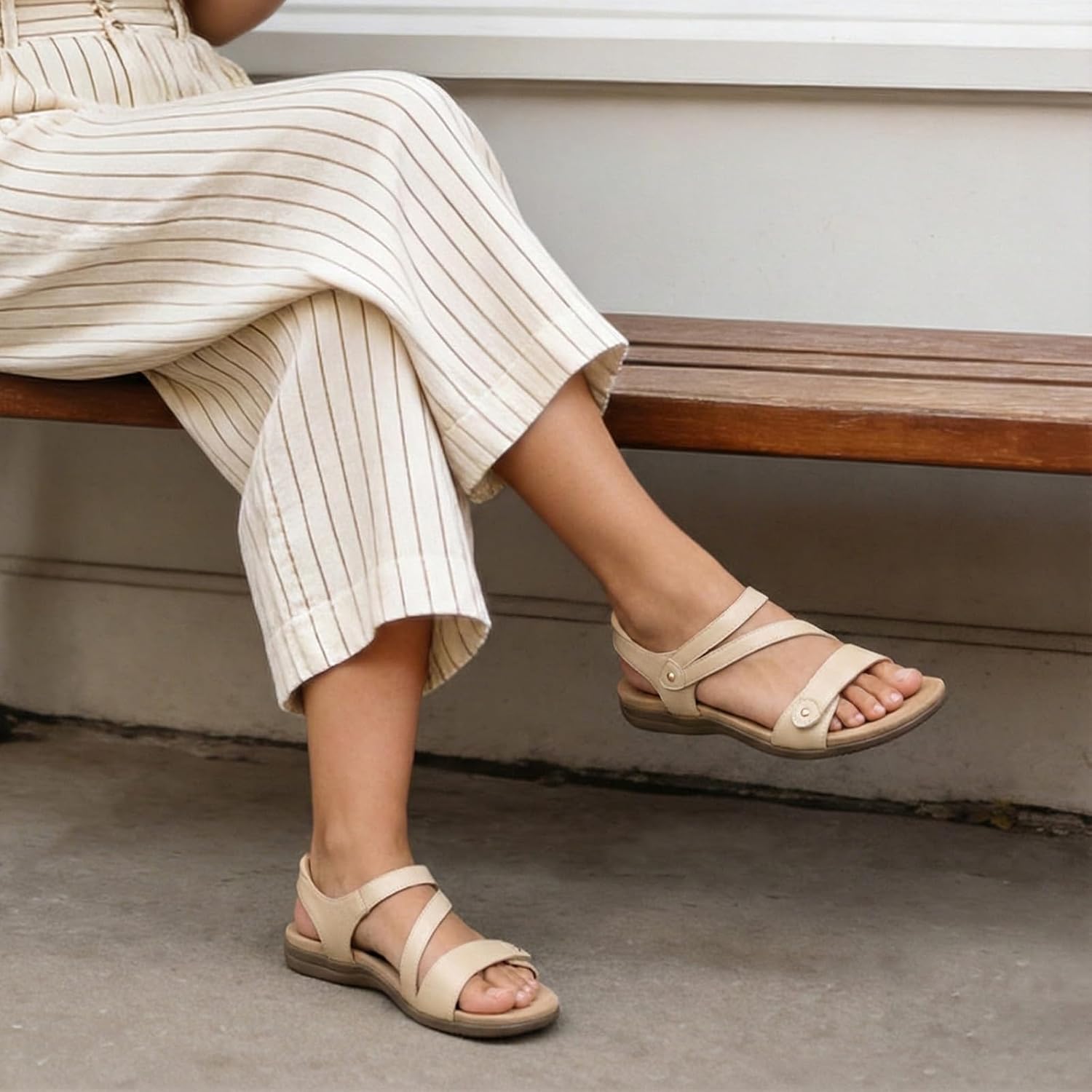 Rihero Orthopedic Sandals for Women Arch Support Comfortable Flat Sandals with Adjustable Strap for Summer Beach Walking - Image 2