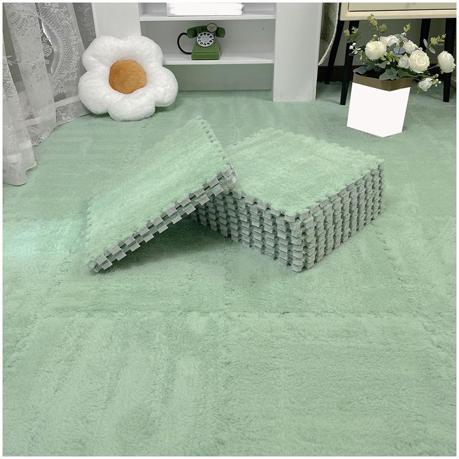 12pcs 30x30cm Interlocking Puzzle Carpet Tiles with Edgings, Plush Foam Floor Rugs Tiles, Fluffy Square Foam Mat(Green)