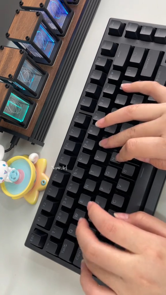 MONSGEEK Rapid Trigger Gaming Keyboard with Magnetic Switches, 75