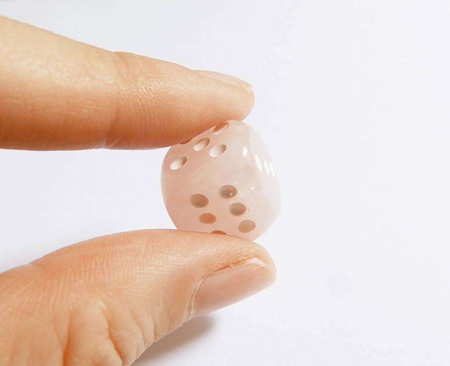 特価 企画77%オフ!!【バリ島より無料で郵送】 ローズクォーツのダイス・DICE・サイコロ / バリの僧侶による祈祷&浄化済みの天然石で迷った時の道しるべお守り・made in BALI・愛と美と癒しのパワーストーン