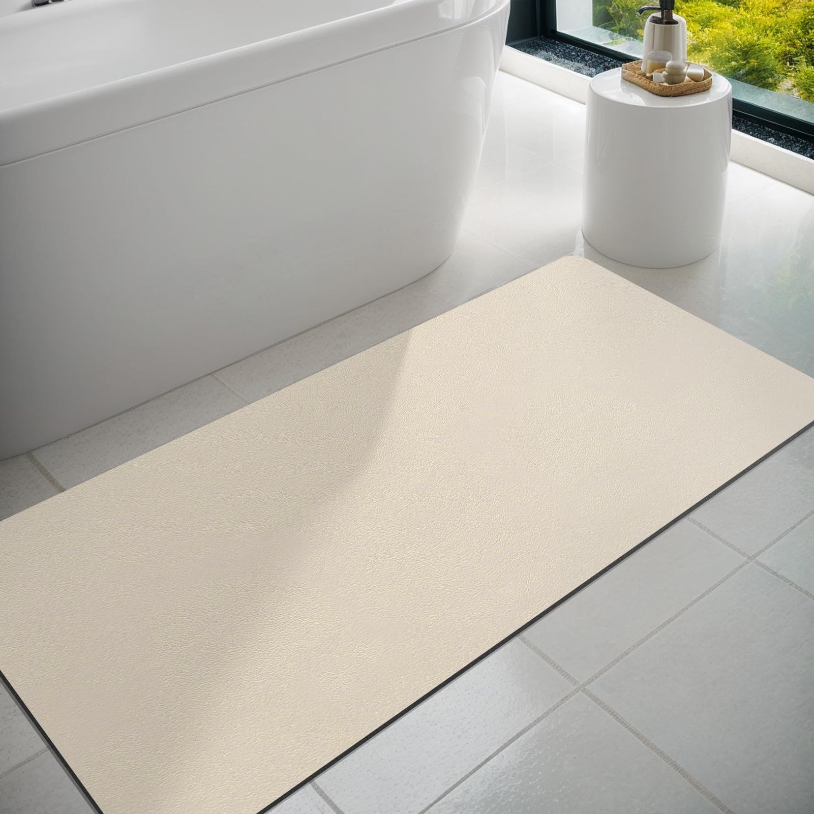 Dolic Bath Mat Bathroom Rugs Rubber Non-Slip Thin Bathroom Mat Absorbent Quick Dry Stain Resistant Bath Mat Rug (Light Beige, 43 x 120 cm)