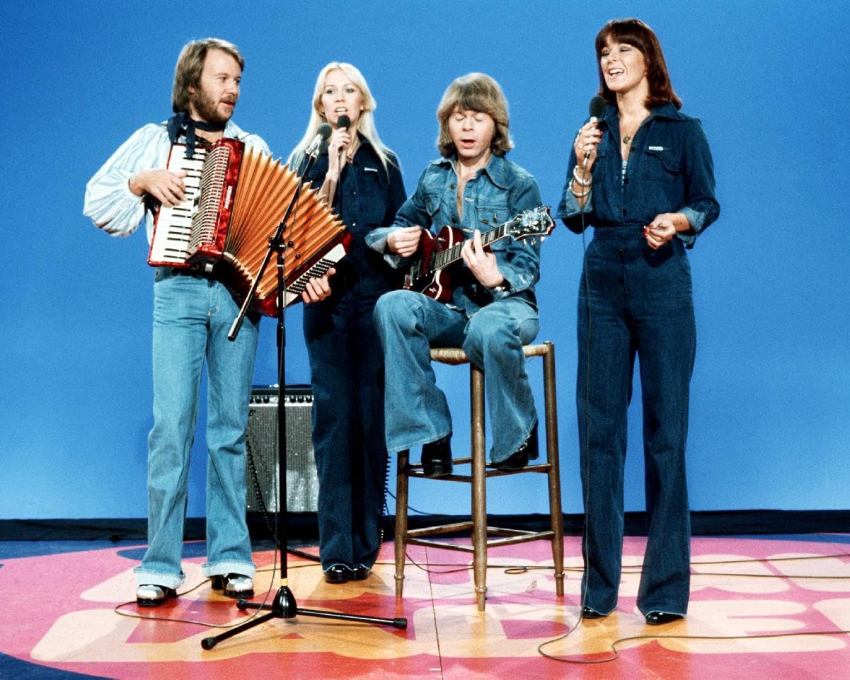 Worldphotographs Abba Group Agnetha Faltskog, Bjorn Ulvaeus, Benny Andersson, Anni-Frid Lyngstad 10X8 Photo