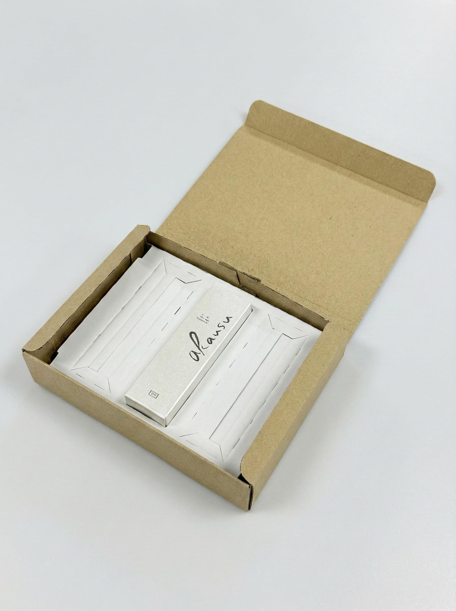 Amazon | 【アカウス】薬用 赤ら顔専用ジェル 肌の赤み（日本製）ノン