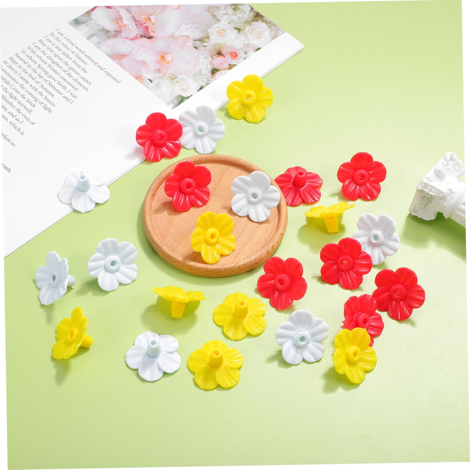 BESPORTBLE 120pcs Hummingbird Feeder Replacement Flowers Plastic Flower Parts for Easy Installation Suitable for Garden and Balcony Use Safe and Lightweight Hummingbird Feeder Accessories