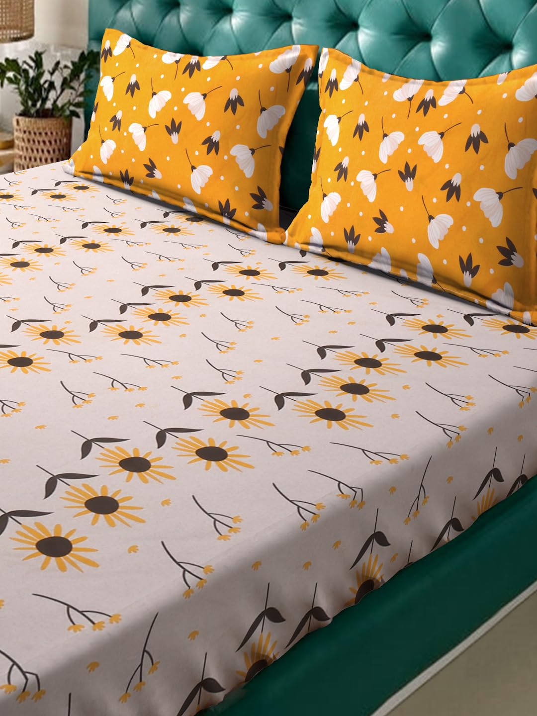 Klotthe Peach Floral 300 TC Cotton Blend Double Bedsheet in Book Fold Packing 1