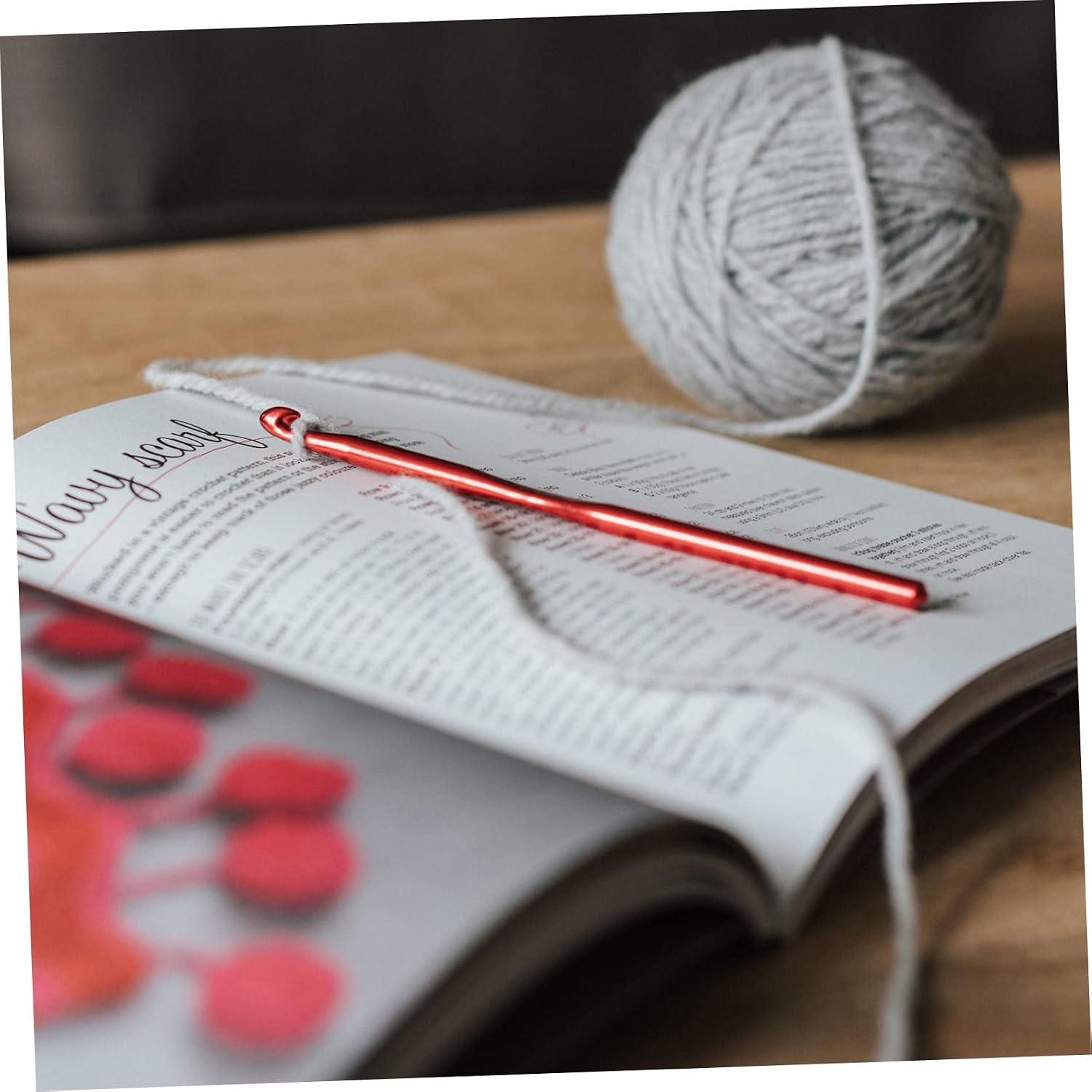 SEWACC 1set Ergonomic DIY Knitting and Crochet Hook Kit for Beginners Lightweight and Afghan Crochet Supplies for Crafting and Handmade Projects