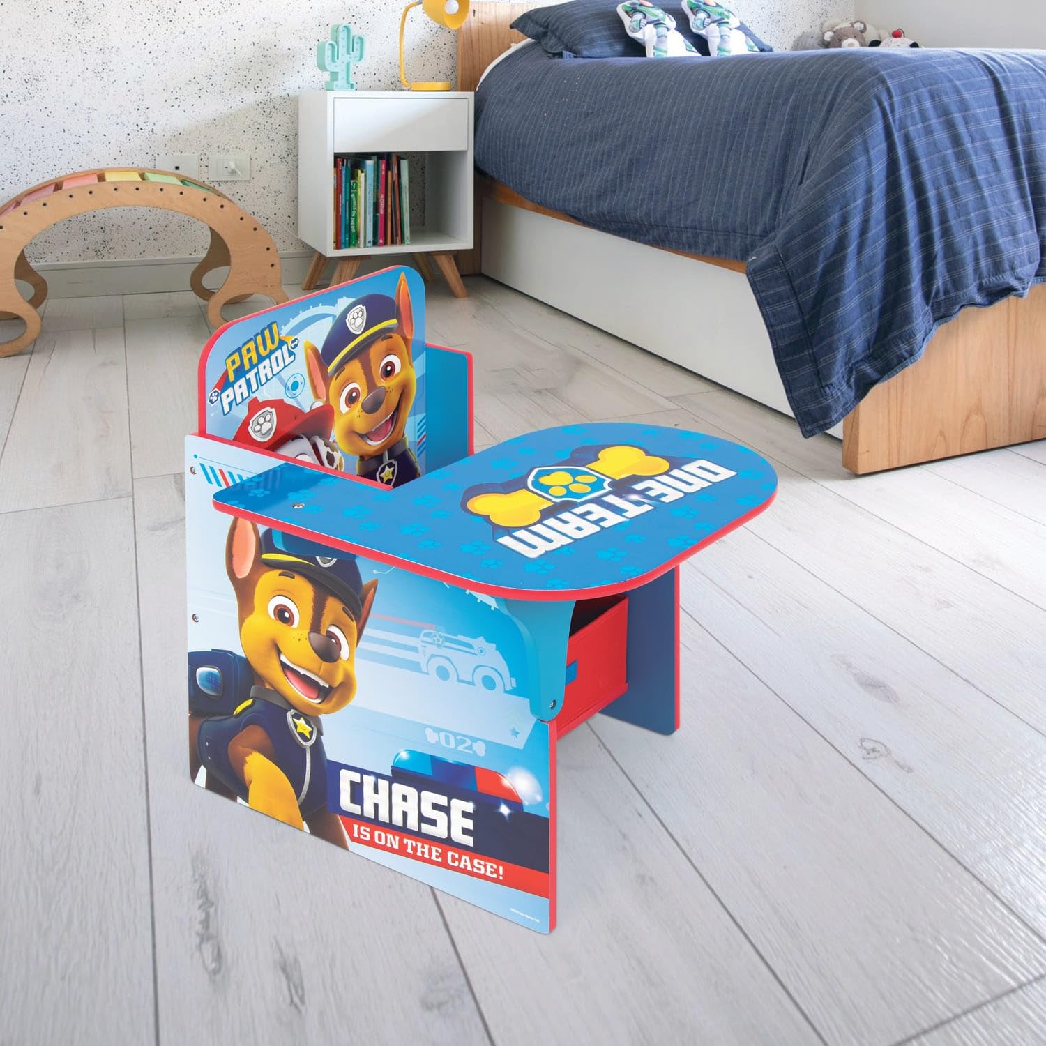 ARDITEX - Chaise-Bureau Enfant en Bois avec bac Textile de La Pat’ Patrouille Paw Patrol - 62x30x60cm - Couleur Bleue - Idéal pour Les Loisirs créatifs, Les devoirs ou Le Jeu.