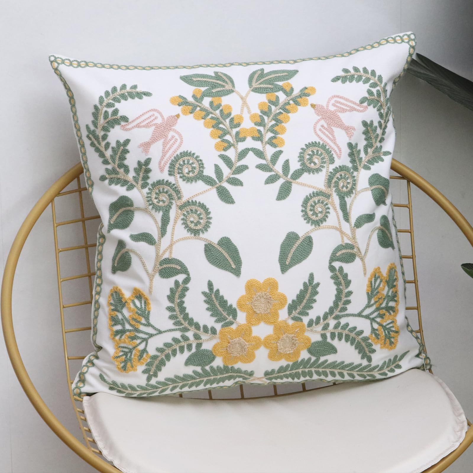 Amazon｜Pilmandu 刺繍入り装飾用クッションカバー 2枚セット ソファ
