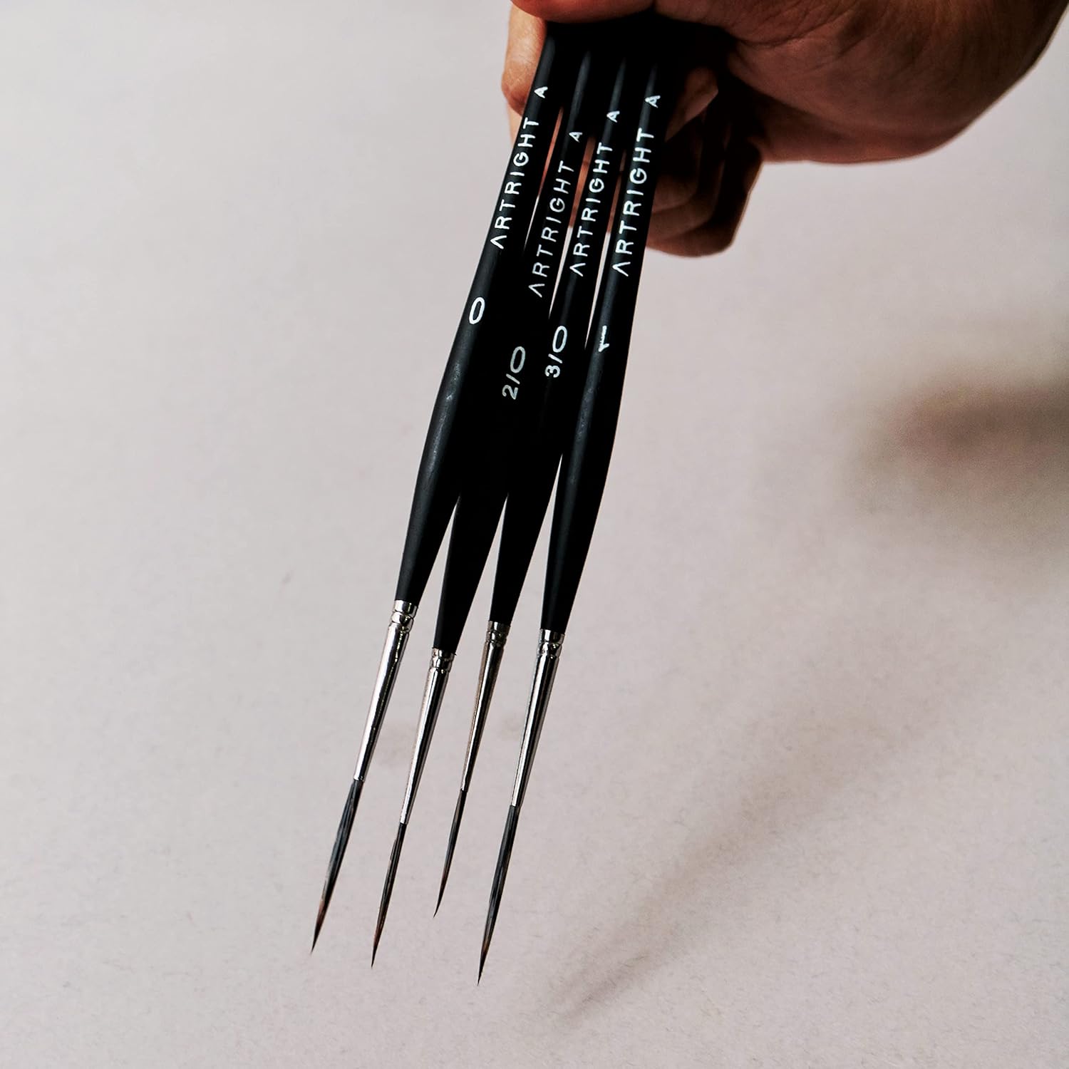 Liner Paint Brush Set with 2nd Gen Seamless Synthetic Bristles (Free Brush Holder) - Professional Artist Handmade Liner Paint Brushes Set for Painting (4 Fine Tip Detailing Painting Brushes)