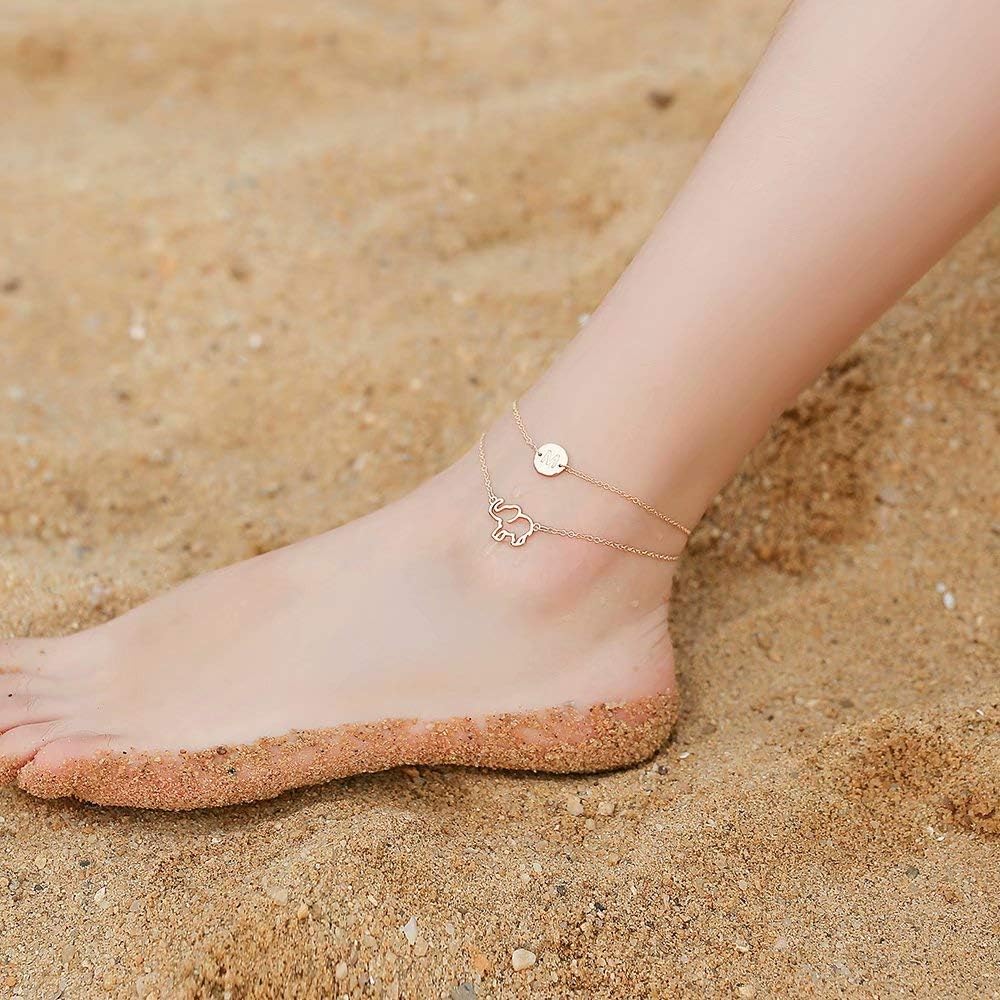 E イニシャル アンクルブレスレット 女性用 14K 金メッキ 象 アンクレット 上品なレイヤード レディース アンクレット イニシ