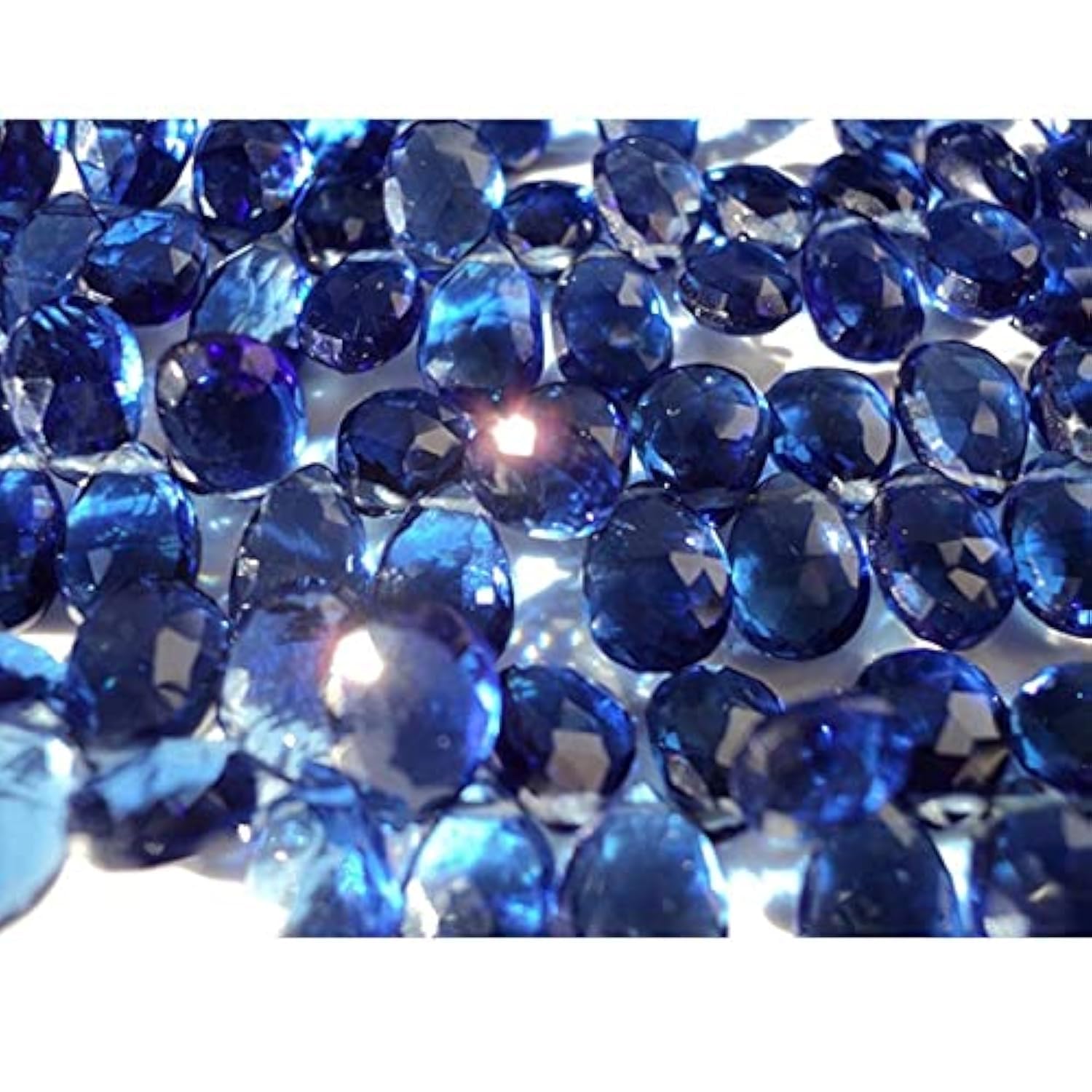 Quartz mystique perles briolettes poires bleu cobalt micro facettées 7x10mm lot de 14 pièces