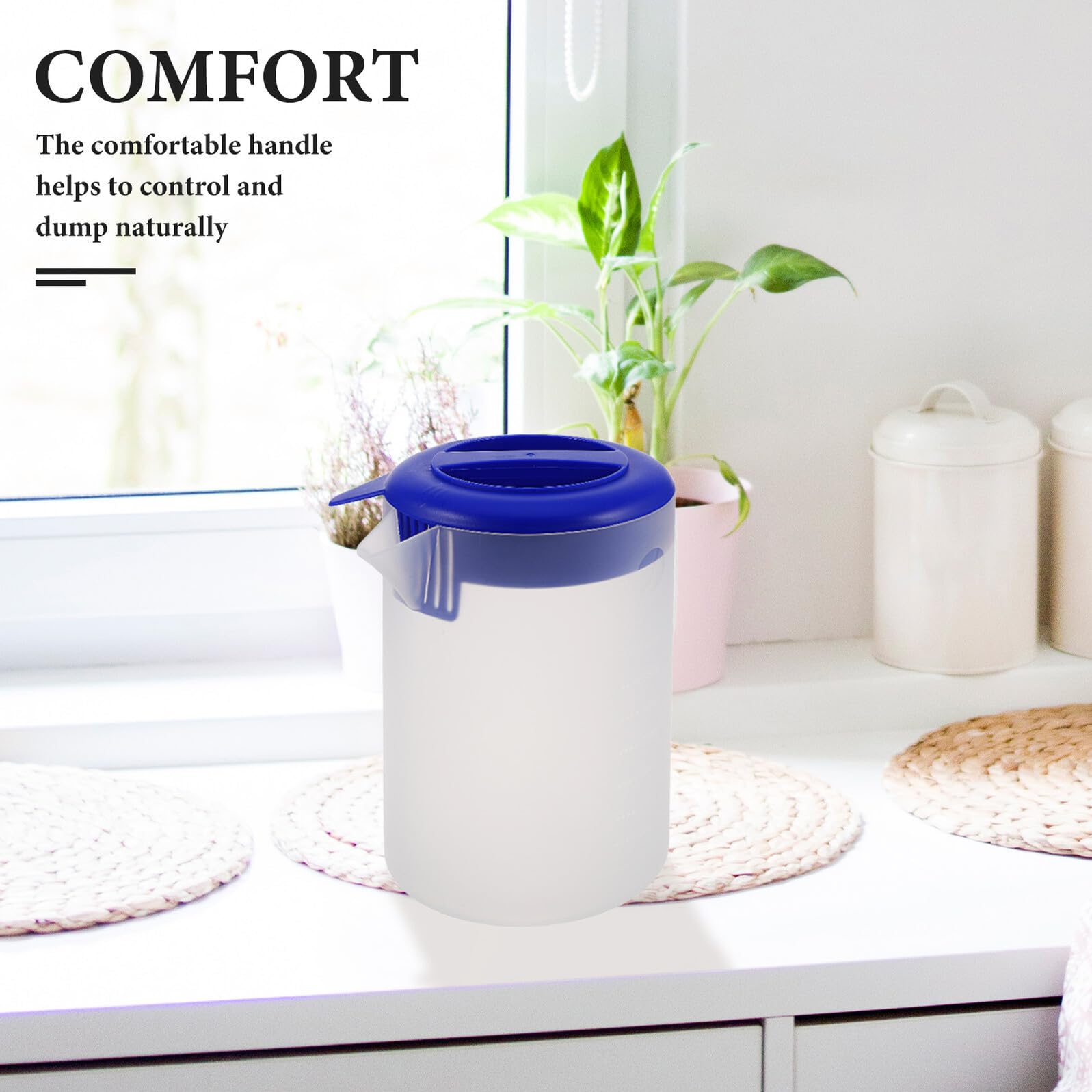Caraffa Plastica Opaca con Manico Ergonomico e Misuratore Graduato Brocca Refrigerabile per Bevande Calde e Fredde Contenitore Resistente per Acqua e Tè