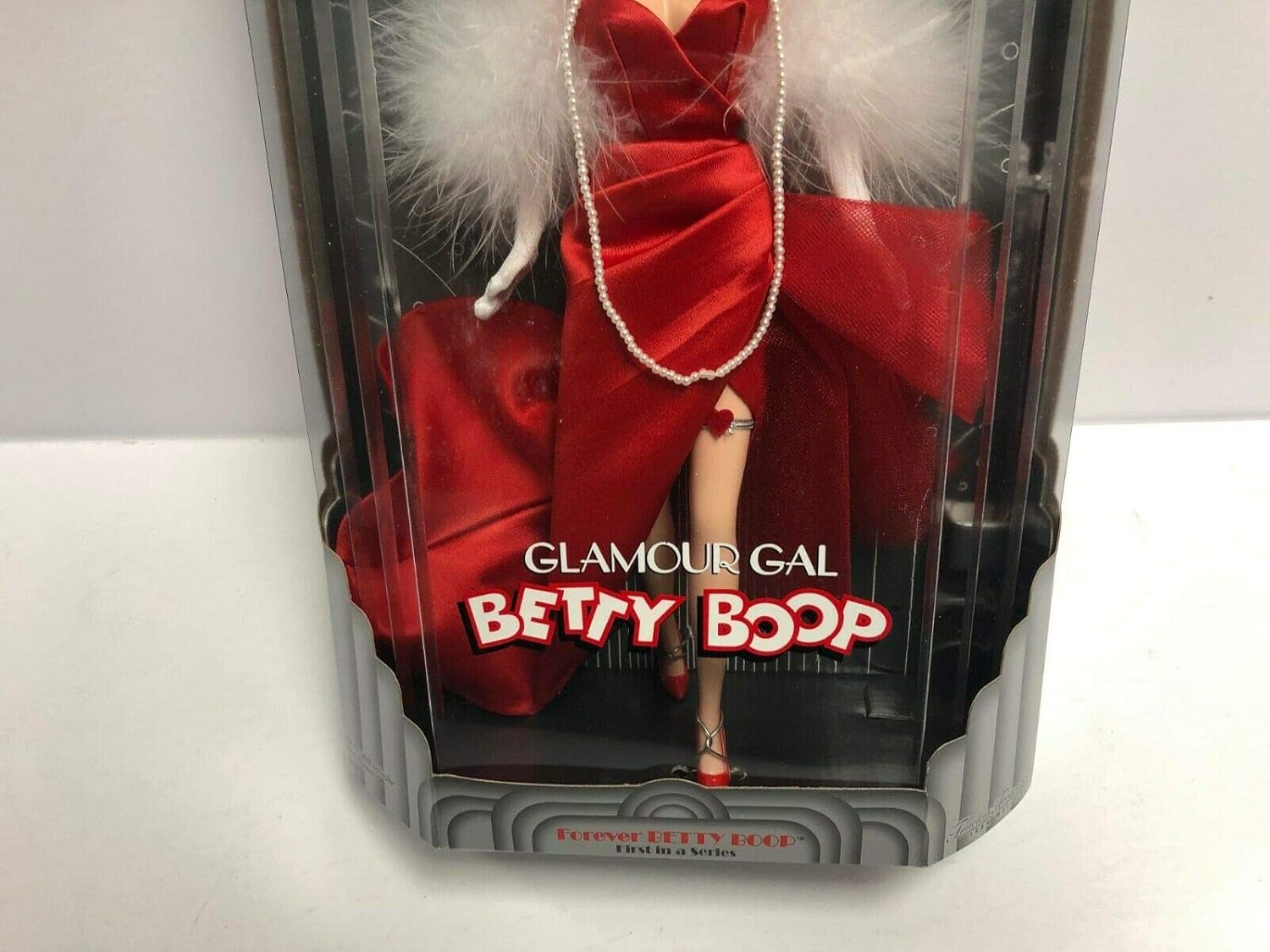 Buy 2 get 3 Glamour Gal Betty Boop 2001 Forever Betty BOOP Collector Timeless Treasures Doll Get Cheap Price Glamour Gal Betty Boop 2001 Forever Betty BOOP Collector Timeless Treasures Doll