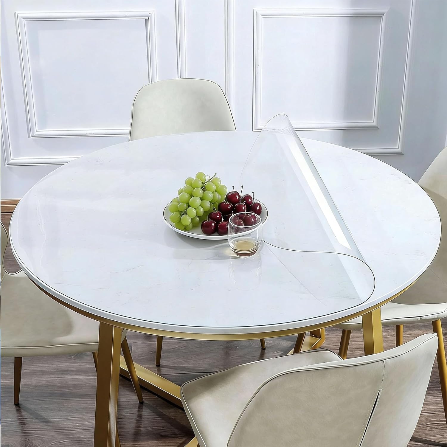 Round Clear Table Cover Protector 69 Inch, 2(mm) Thick Non-Slip Heat Resistant Clear Plastic Cover, Easy Clean Waterproof Plastic Vinyl Table Cloth Protector for Dining Room, Coffee Tabletop