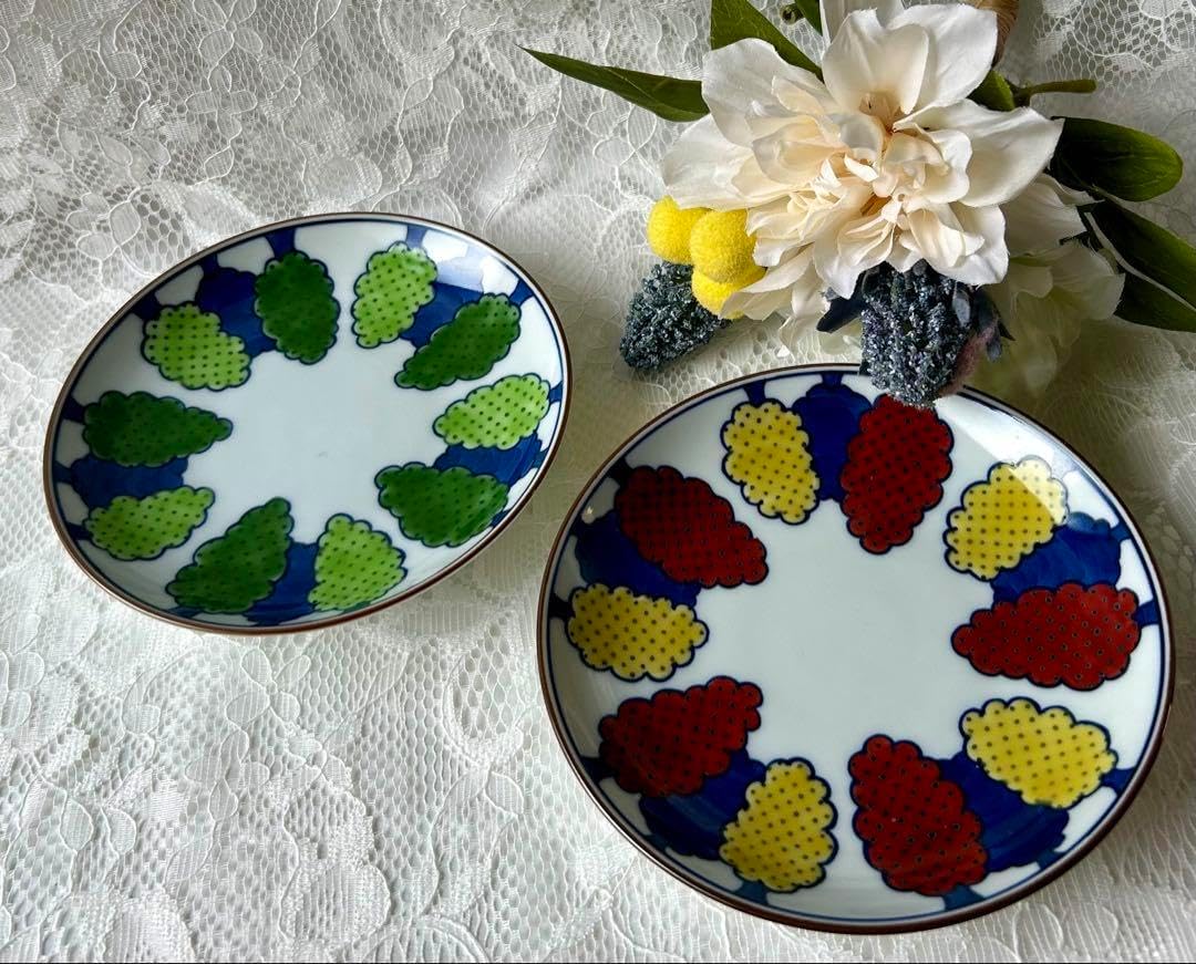 【新品・未使用】源右衛門窯　染錦緑樹＆染錦紅樹　銘々皿　２枚セット ︎新・ 源右衛門窯 染錦緑樹&染錦紅樹 銘々皿 2枚