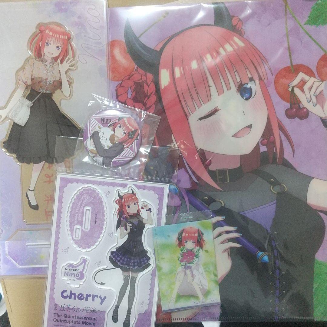 Amazon.co.jp: 五等分の花嫁 二乃 ロフト アクリルスタンド まねきねこ