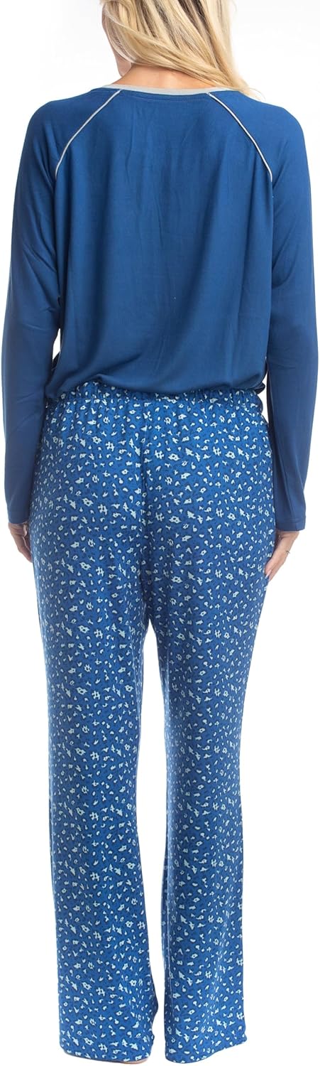 Goodnight Kiss Women's Pajama Set, Ultra Soft Loungewear, Long Sleeve Shirt and Pants - Cherry & Merry - Pijamas de Mujer - Image 2
