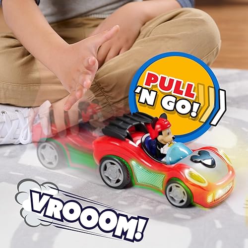 Miniatura 4 de Mickey Mouse Rev 'n Go Vehículos con luces y sonidos, coche de Mickey, frases de Mickey Mouse, juguetes para niños a partir de 3 años Just Play