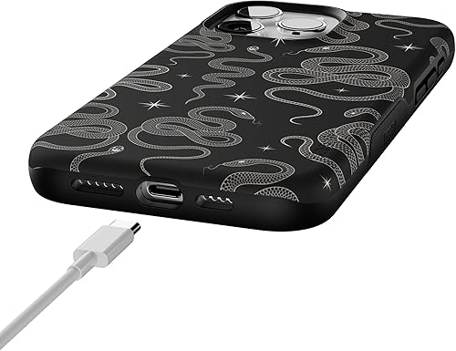 Vista 524 de Casely Funda para iPhone 15 Pro Max Jardín Secreto Flores mixtas Funda atrevida Compatible con MagSafe y botón de acción Secret Garden