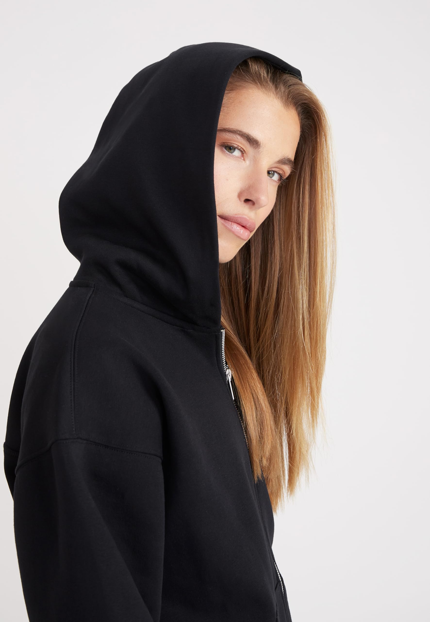 Style & Republic Damen Cropped Zip Hoodie aus Baumwollfleece – Oversized Fit, RIPP-Details, gemütlich, Hochwertig & stylisch mit Reißverschluss