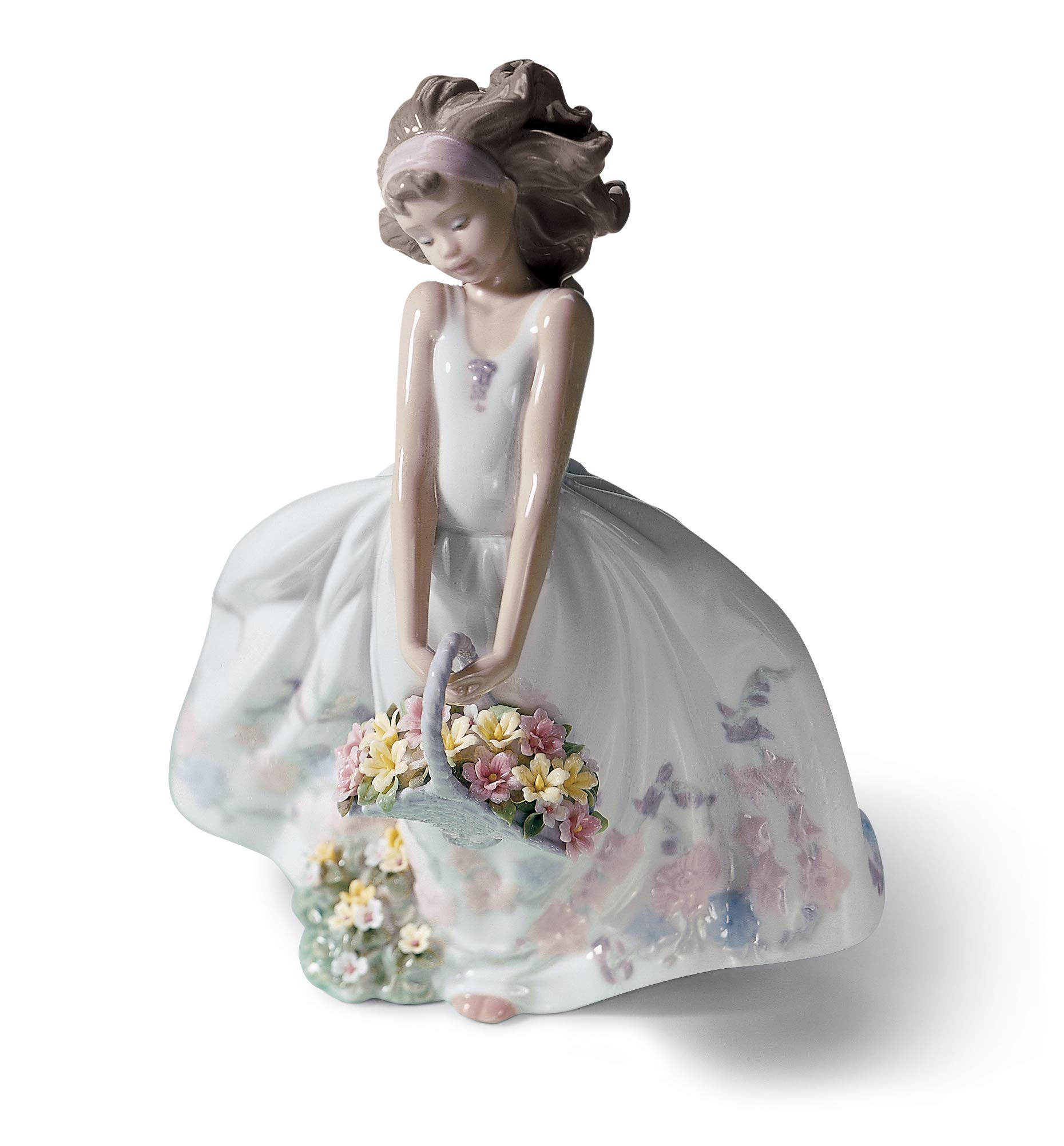 Lladró Girls White Wild Flowers Figurine. Porcelain Figure Figure.