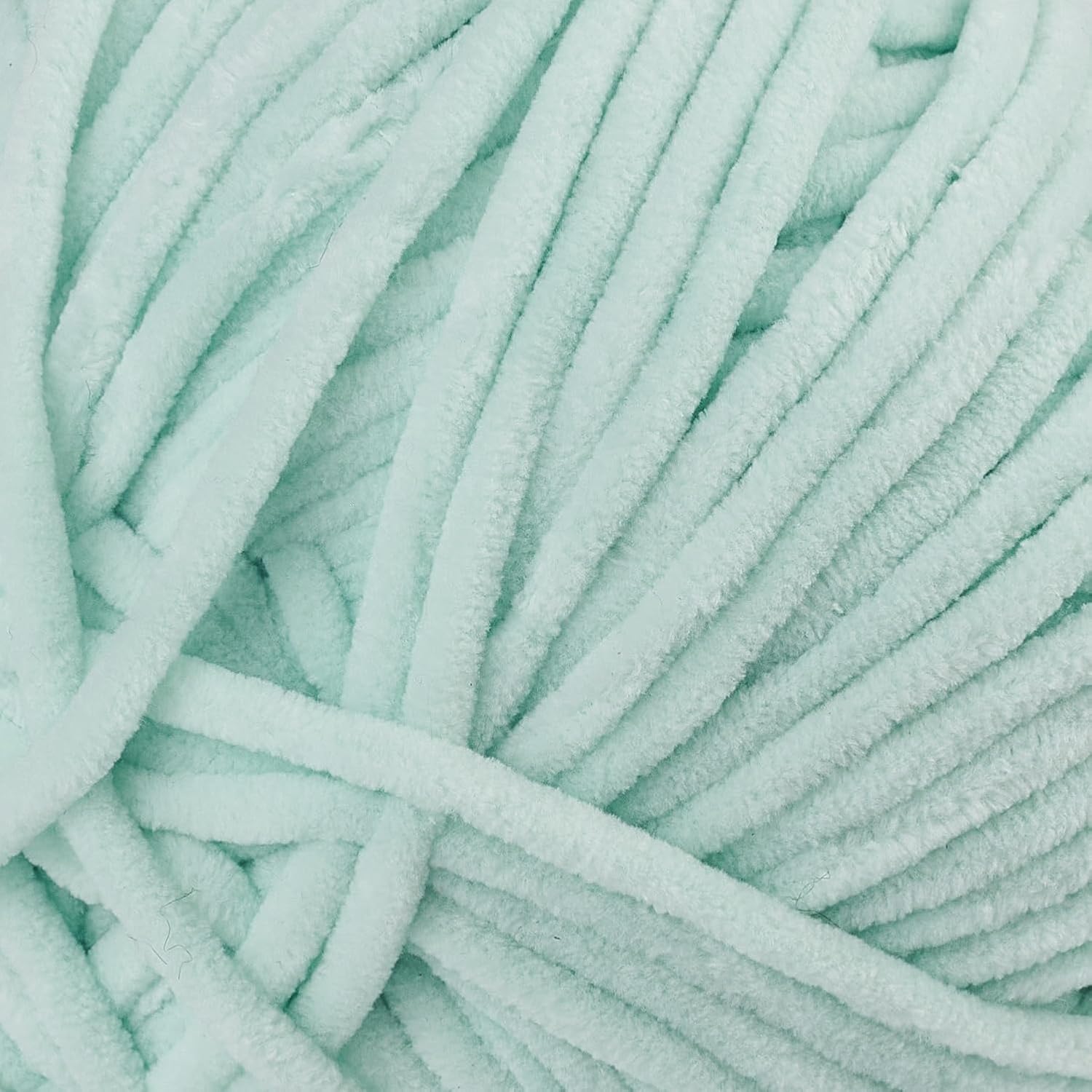 CBC Cozy Bear Gauge 5 Bulky Yarn - 6 Pack (7 oz / 200 g, 240 Yards Each Skein), Light Aqua, Chenille Yarn for Crocheting, Knitting, and Amigurumi