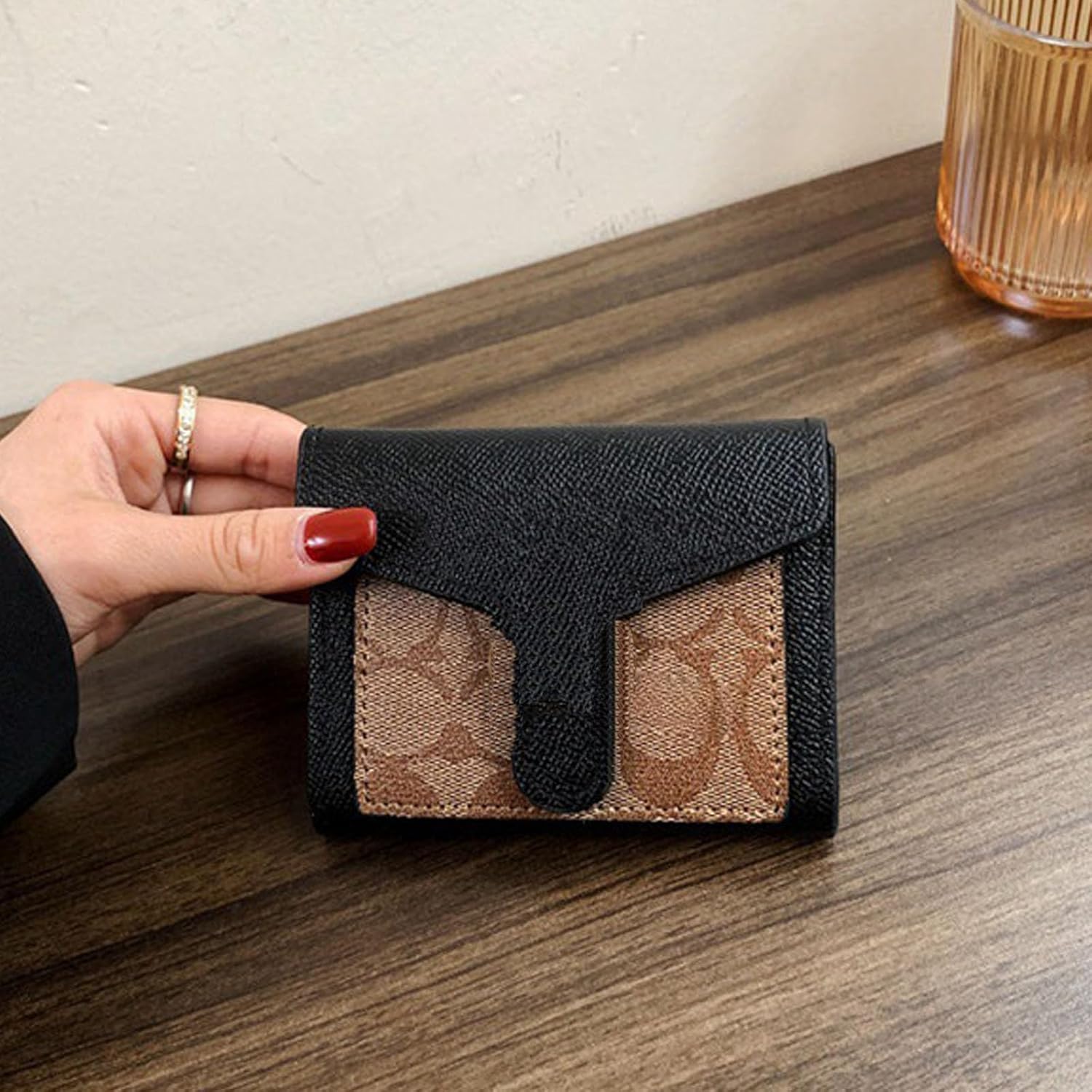 Women's Small Leather Wallet, PU Leather Short Wallet with Card Holder, Fashionable Mini Coin Purse, Slim Compact Design for Credit Cards Cash Coins, Unisex Wallet for Everyday Use (Black) - Image 3