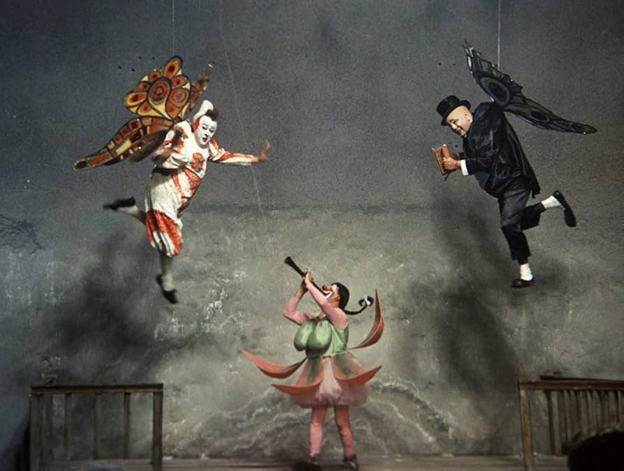 Amazon.co.jp: フェリーニの道化師 フェデリコ・フェリーニ Blu