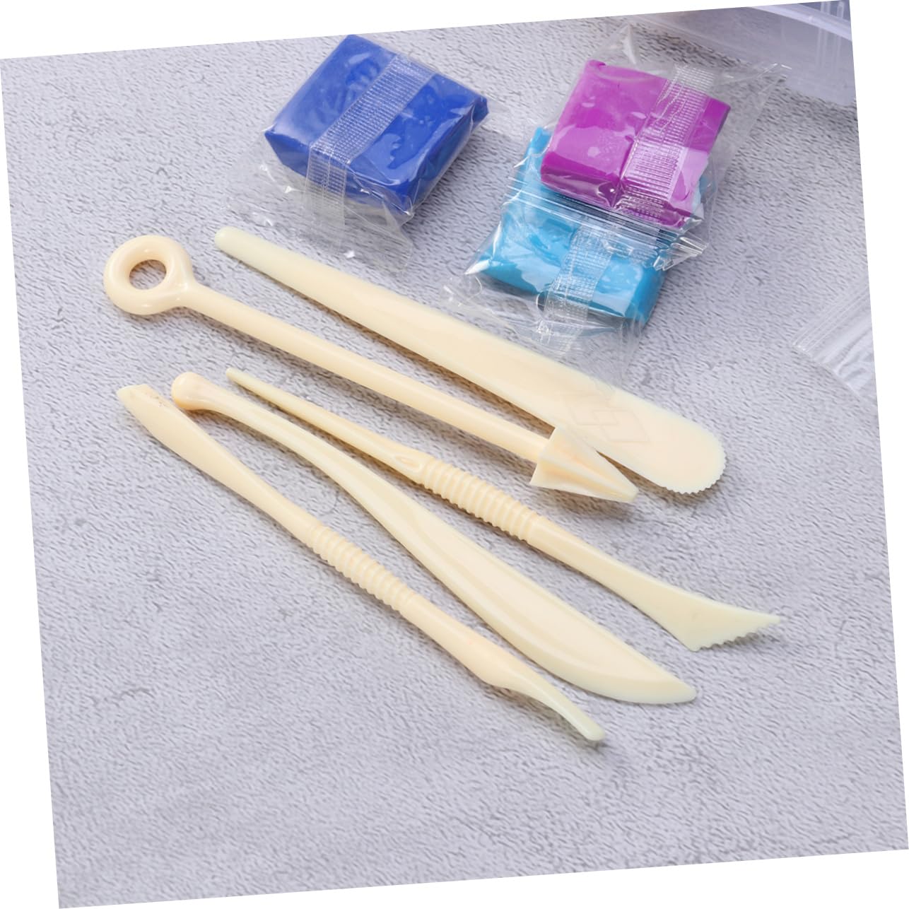 Kit Argilla Polimerica 24 Colori per Bambini Accessori | Pvc Morbido, Creativo ed Educativo, Set Completo per Attività Manuali, Blocchi da Modellare