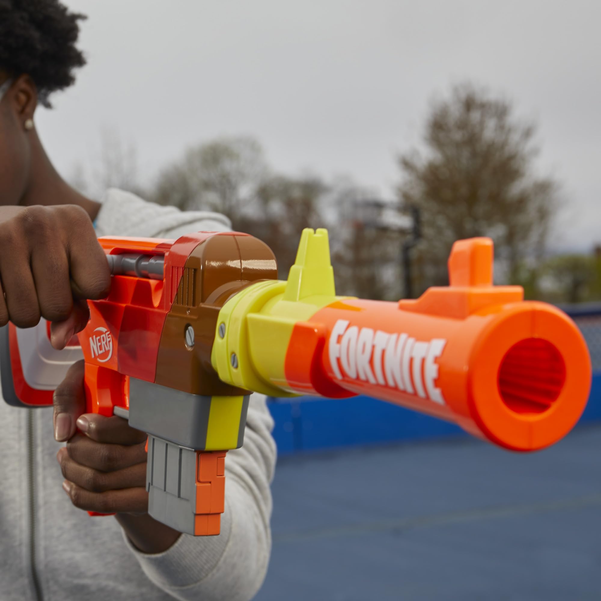 Amazon.co.jp: Nerf Fortnite HR ダーツブラスター、ラフラップ