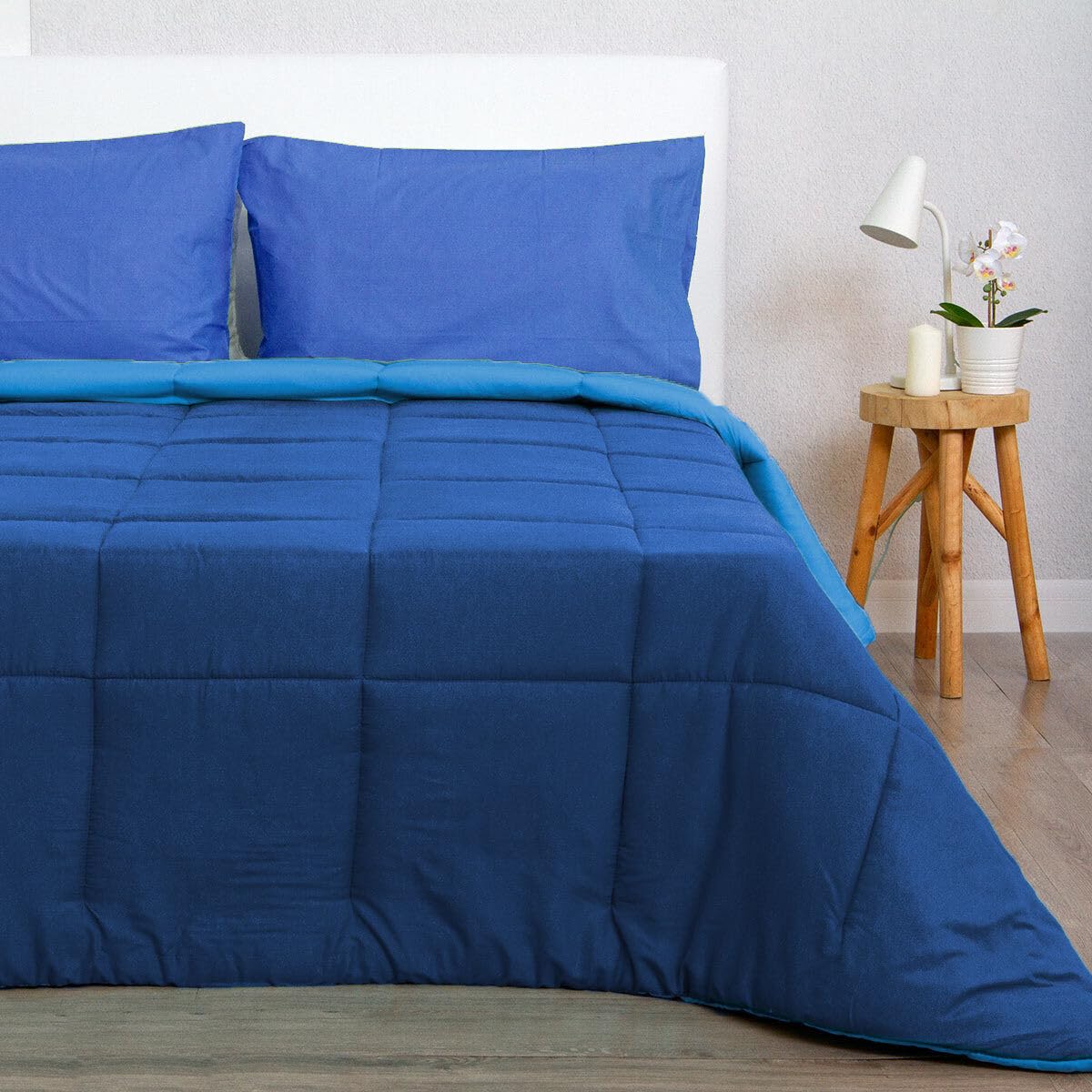 Morbidissimi Trapunta Piumone invernale, Bicolore, Double face, Calda e Anallergica, Super Soft, in Microfibra manopesca, Imbottitura 300 gr/mq J928 Una piazza e mezza BLU NAVY-BLU ROYAL