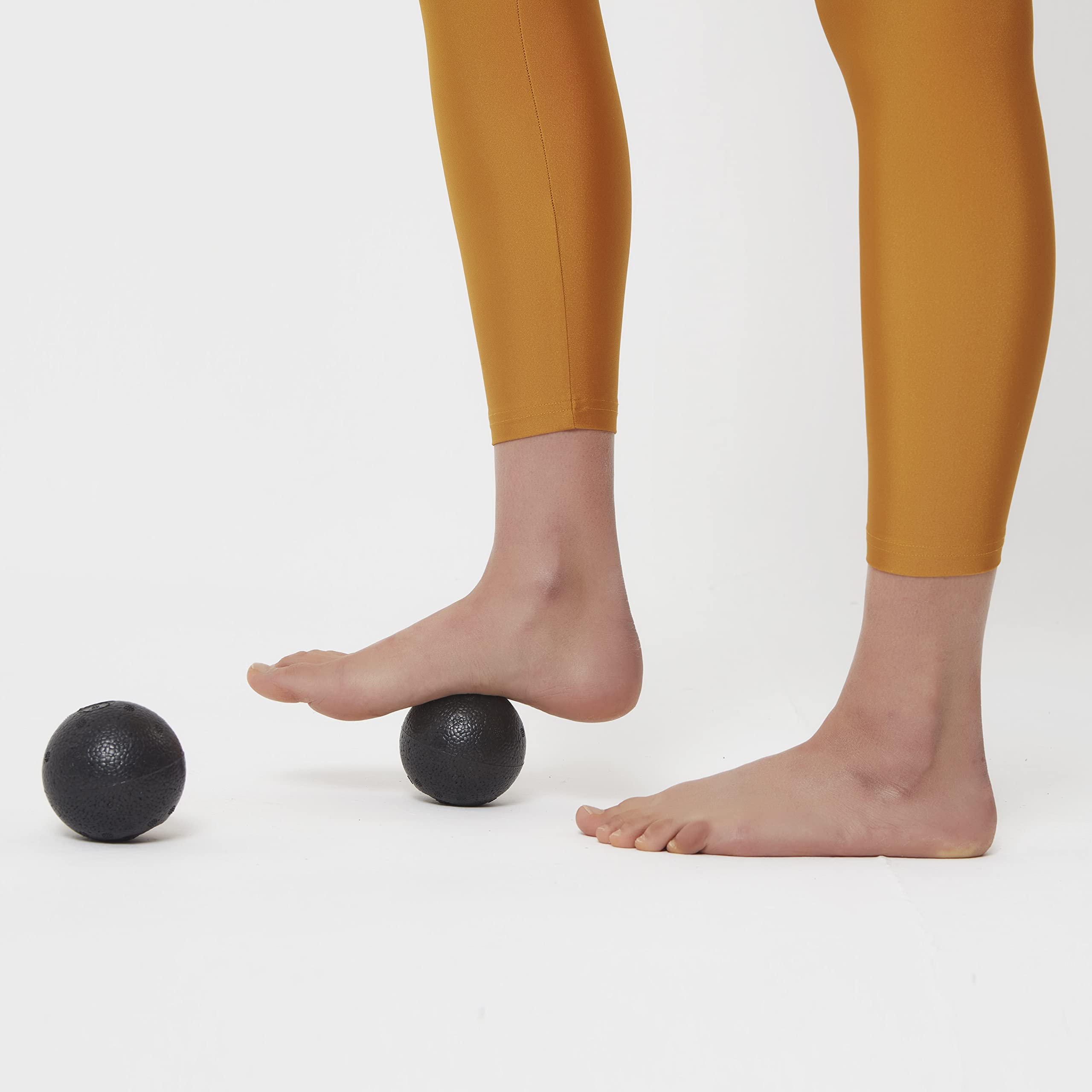 Actifoam Lacrosse Massage Ball El Ayak Sert Uyarıcı Masaj Topu Küçük Top 8 cm çap (Siyah Sert)