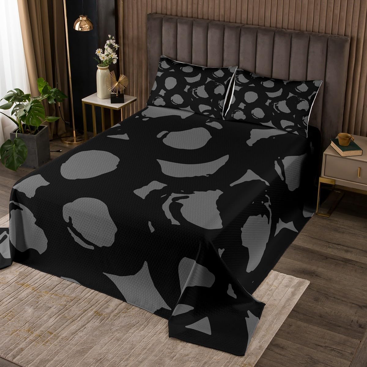 jejeloiu Bear Bedspread Queen Size Black Bears Coverlet Set Cabin Quilted Coverlet for All Season with 2 Pillowcases Countryside Microfiber Lightweight