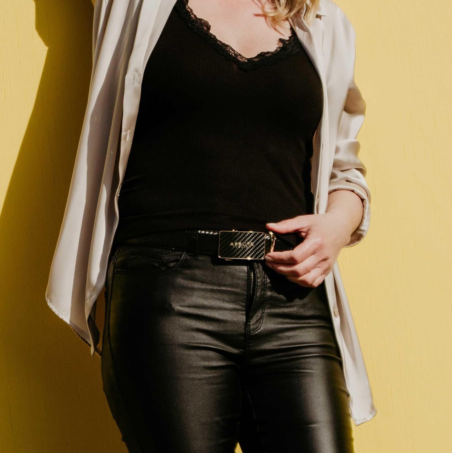 Innovative Carbon Leather Ratchet Belt for Unisex Adults - 130cm x 3.5cm - Stylish, Durable, Comfortable