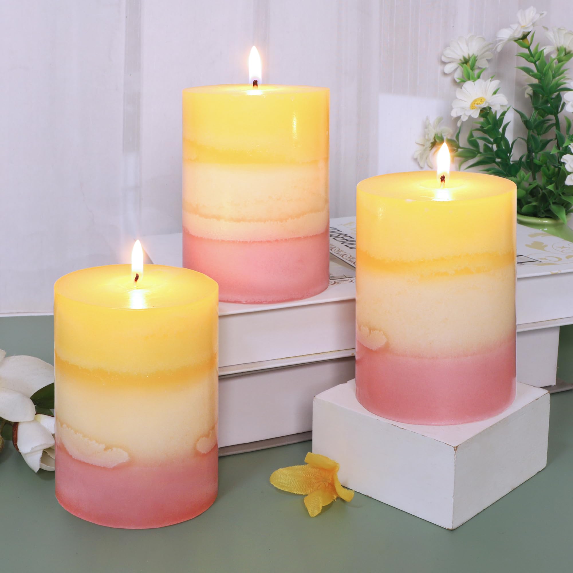 Sweet Scented Candles 3x4 Inch Pillar Candle Honeysuckle Scented Layered Yellow White Pink Aesthetic Decorative Candle for Living Room Bathroom
