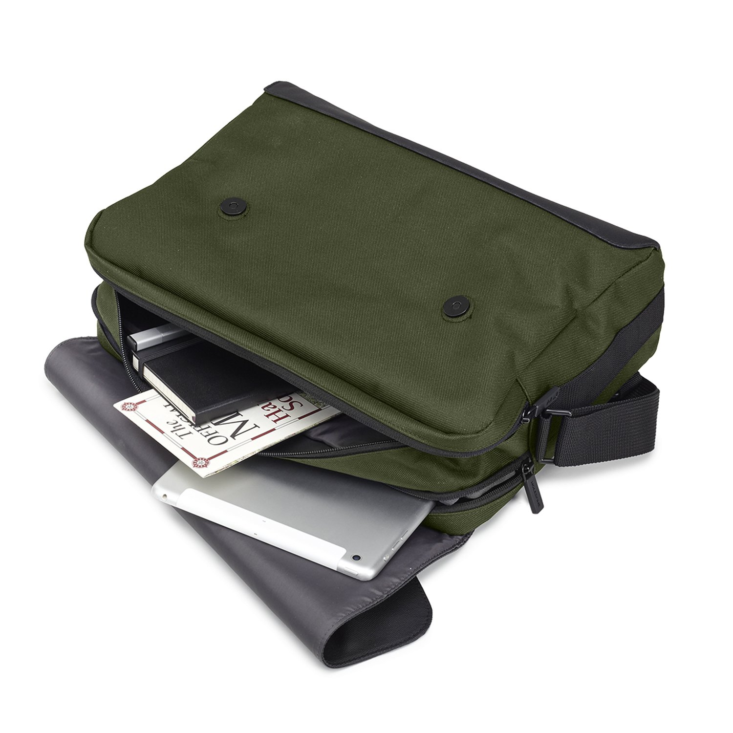 新品未使用　モレスキン ノマド メッセンジャーバッグ コニファーグリーン Amazon.co.jp: モレスキン ノマド メッセンジャーバッグ コニファー