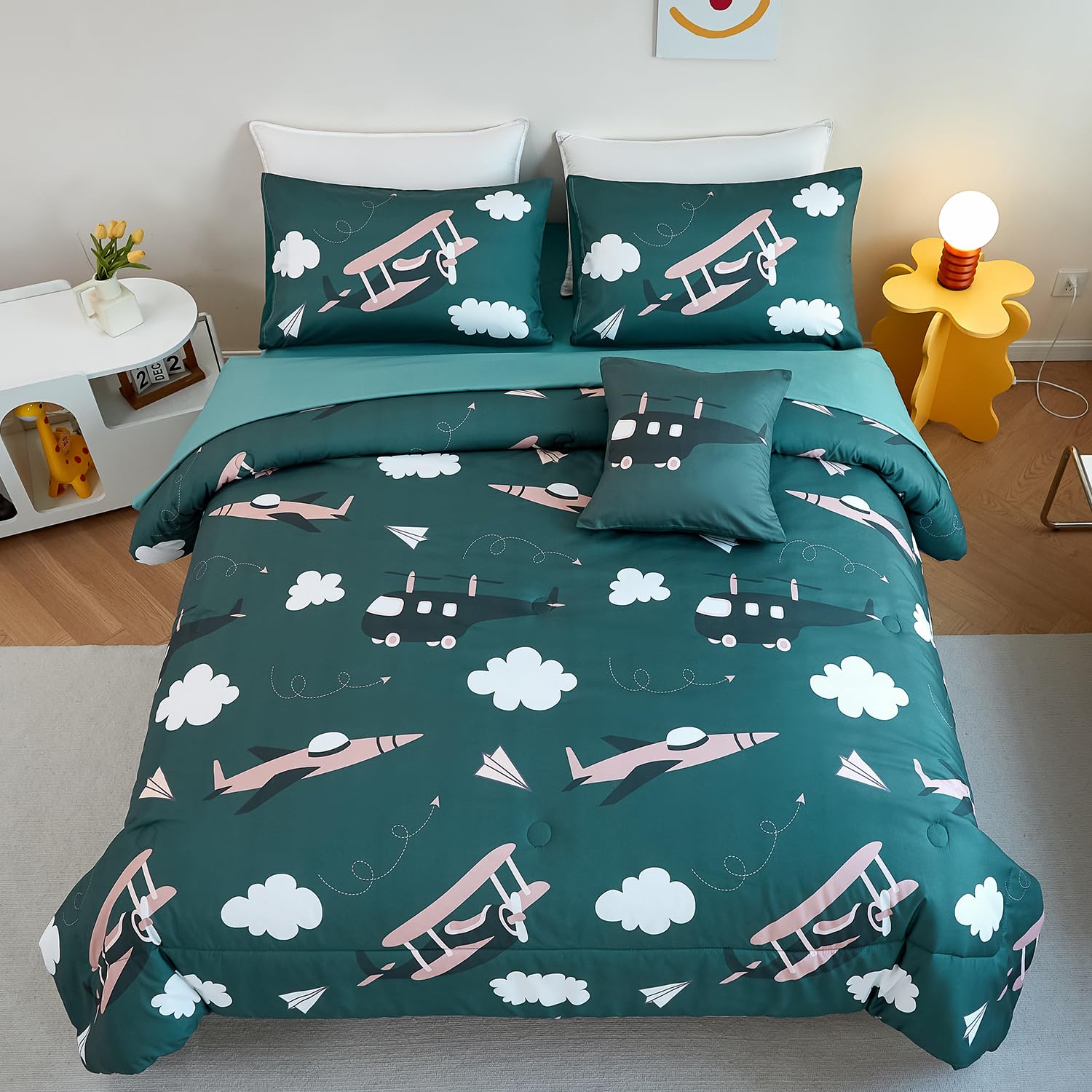 PERFEMET 6 Pcs Green Comforter Set Twin Size, Fly Aircraft Clouds Printed Army Green Bed in A Bag for Kids, Soft Lightweight Planes Pattern Bedding Comforter for Boys Girls Teens(Green, Twin)