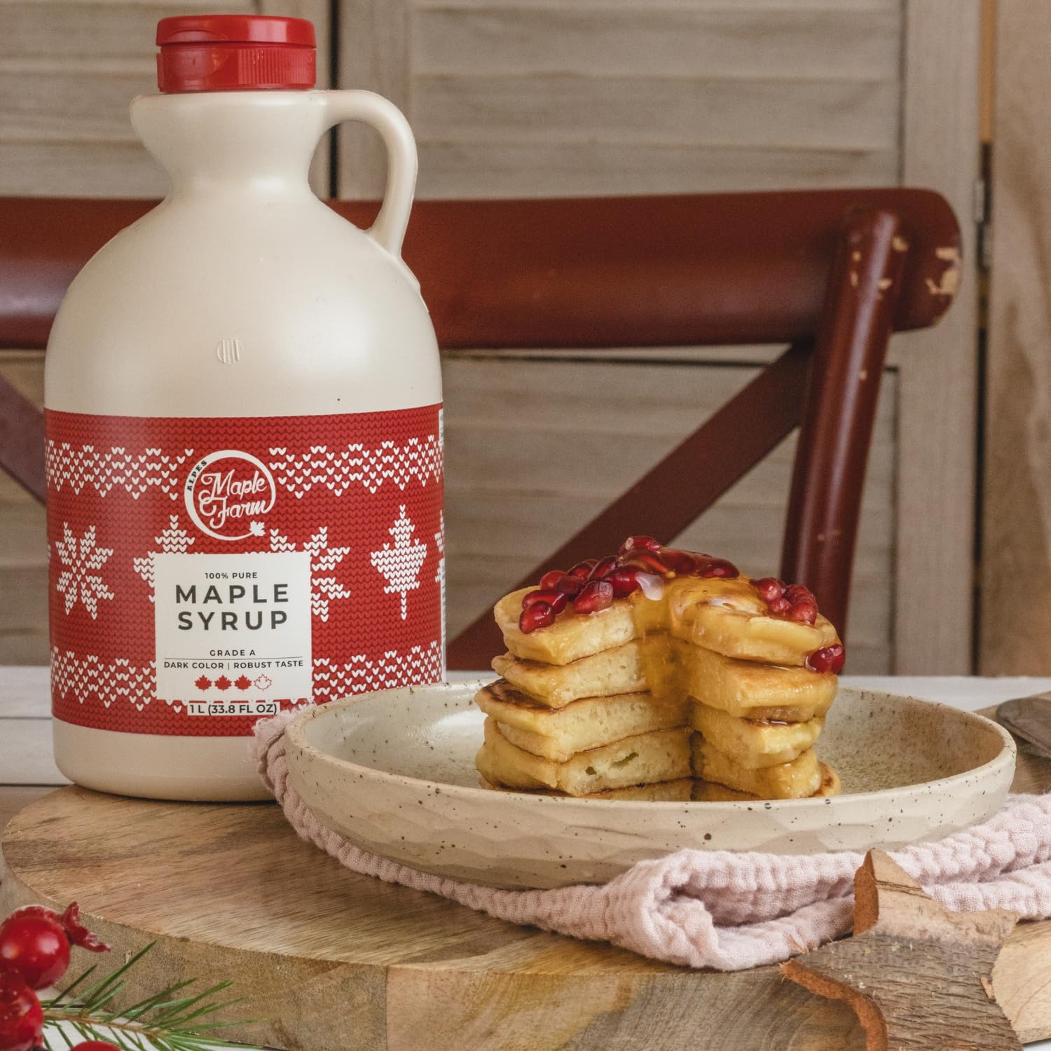 MapleFarm - Pur Sirop d'érable Catégorie A, Foncé - goût robuste - 1 litres (1,32 Kg) - Édition de Noël - Original maple syrup - Grade A - Dark, robust taste - Sirop d'érable pur - Pancake sirop