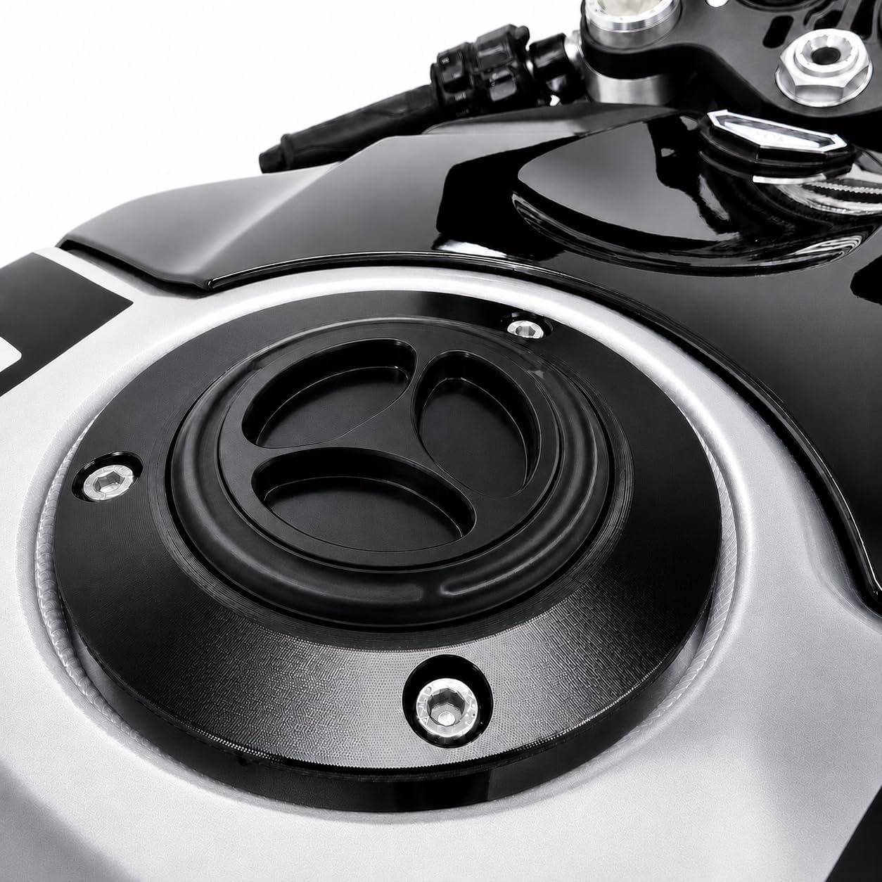 CNC Billet Aluminum Keyless Twist Off Fuel Gas Cap, Lightweight Racing Design Fits GSXR600 GSXR750 GSXR1000 GSX1300R SV650 SV1000 2003-2012