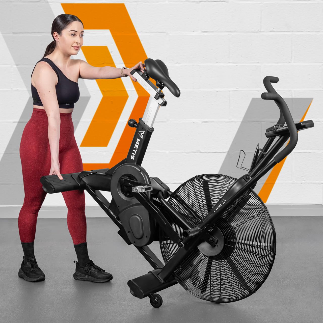METIS FURY Cyclette ad Aria | Bici Ad Aria - Attrezzatura D'allenamento Con Resistenza Ad Aria | Bicicletta per CrossFit & Allenamento In Palestra | 7 Programma D'allenamento