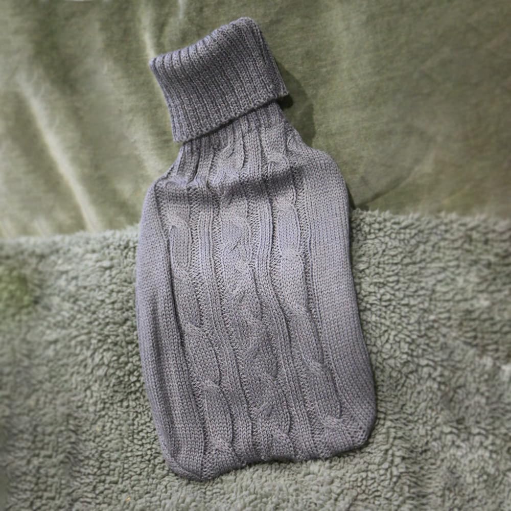 TRIXES Funda de punto para botella de agua caliente, aislante de punto gris, bolsa de agua caliente para aliviar el dolor, gran regalo para mujeres, solo funda (botella de agua caliente no incluida)