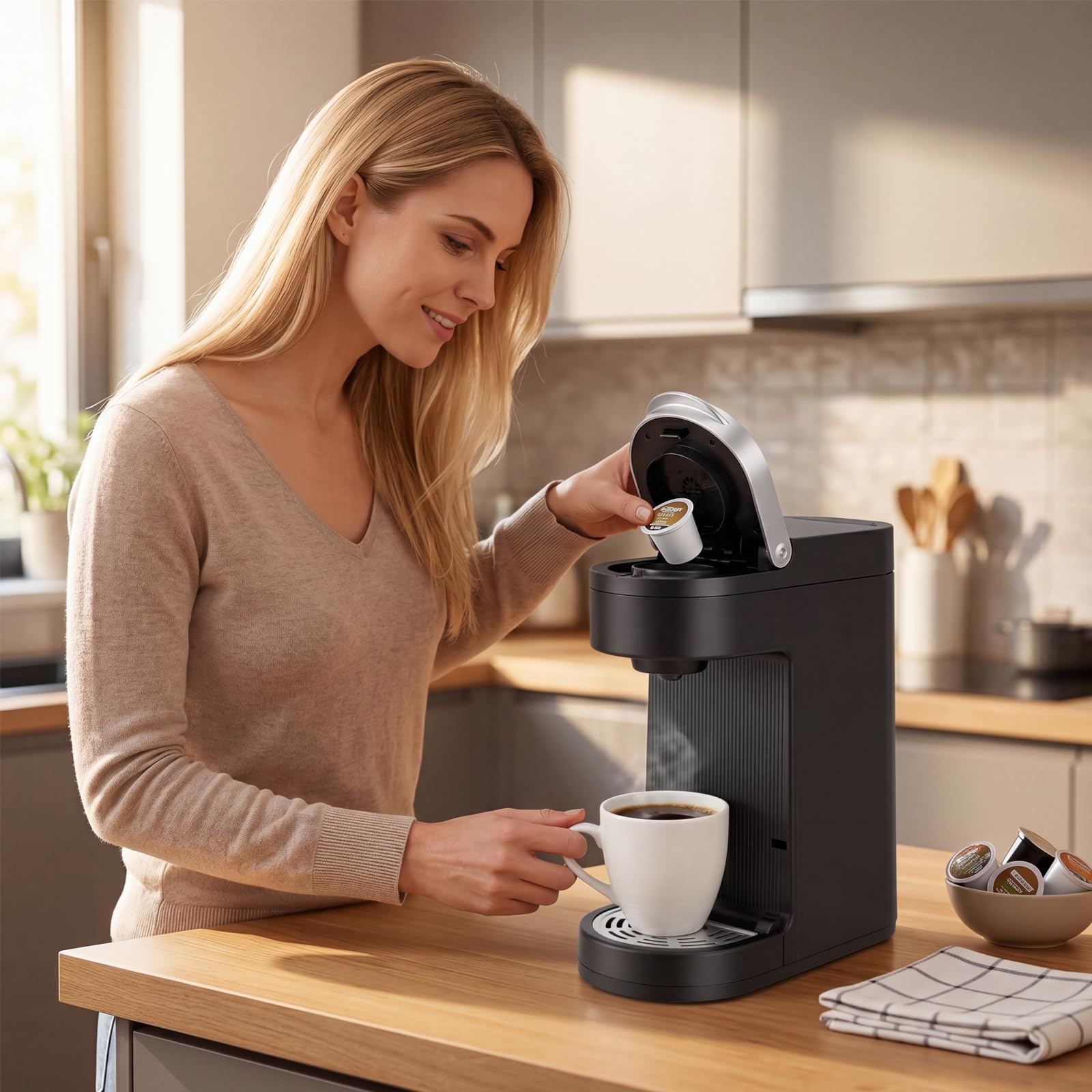 Cafetera Capsulas, Cafetera Multicápsulas con Aislamiento Térmico y Función De Calentamiento, La Máquina De Café Multicápsulas para Cápsulas K-Cup, Negro, 360ml