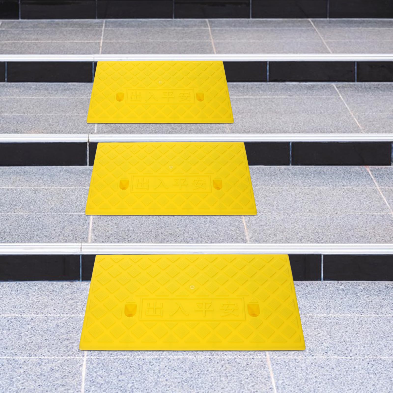 Levemolo Rampa Antideslizante para Bordillos Plataforma Estable para Vehículos y Sillas de Ruedas Acceso Seguro para Garajes y Exteriores Fácil Instalación