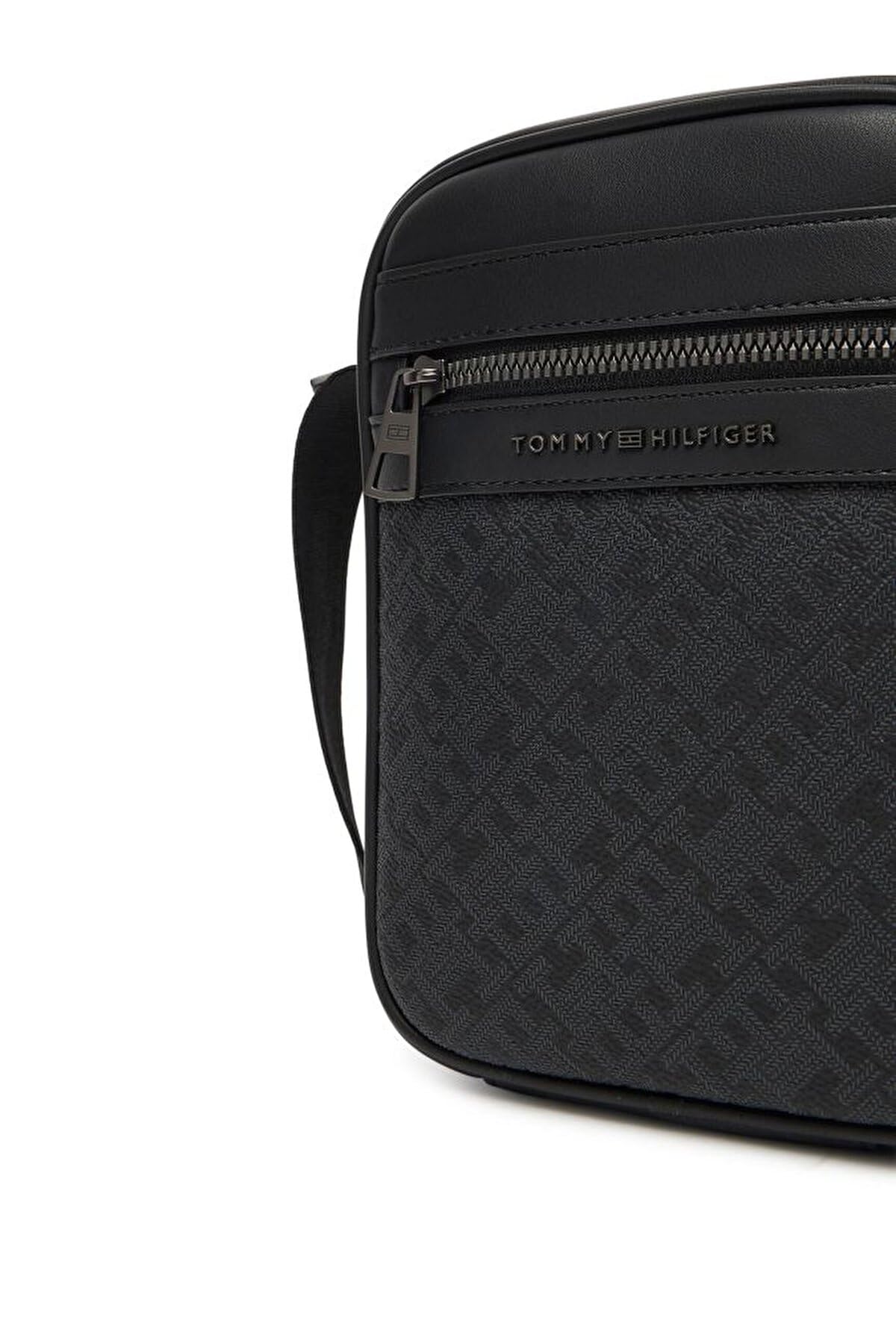 Tommy Hilfiger TH MONOGRAM MINI REPORTER, COLOR BLACK BDS - BLACK One Size
