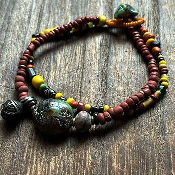 7〜10世紀 アフガニスタン出土 イスラムモザイクビーズ 第2回 文明の十字路、バクトリアの至宝 | ナショナル ジオ