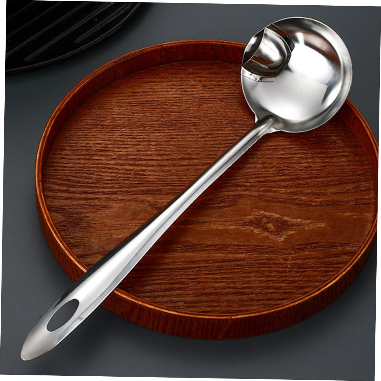 SOLUSTRE 2pcs Stainless Steel Oil Separator Ladle with Pour Spout Grease Skimmer Spoon for Cooking Food-grade Kitchen Tool for Separation and Soup Serving