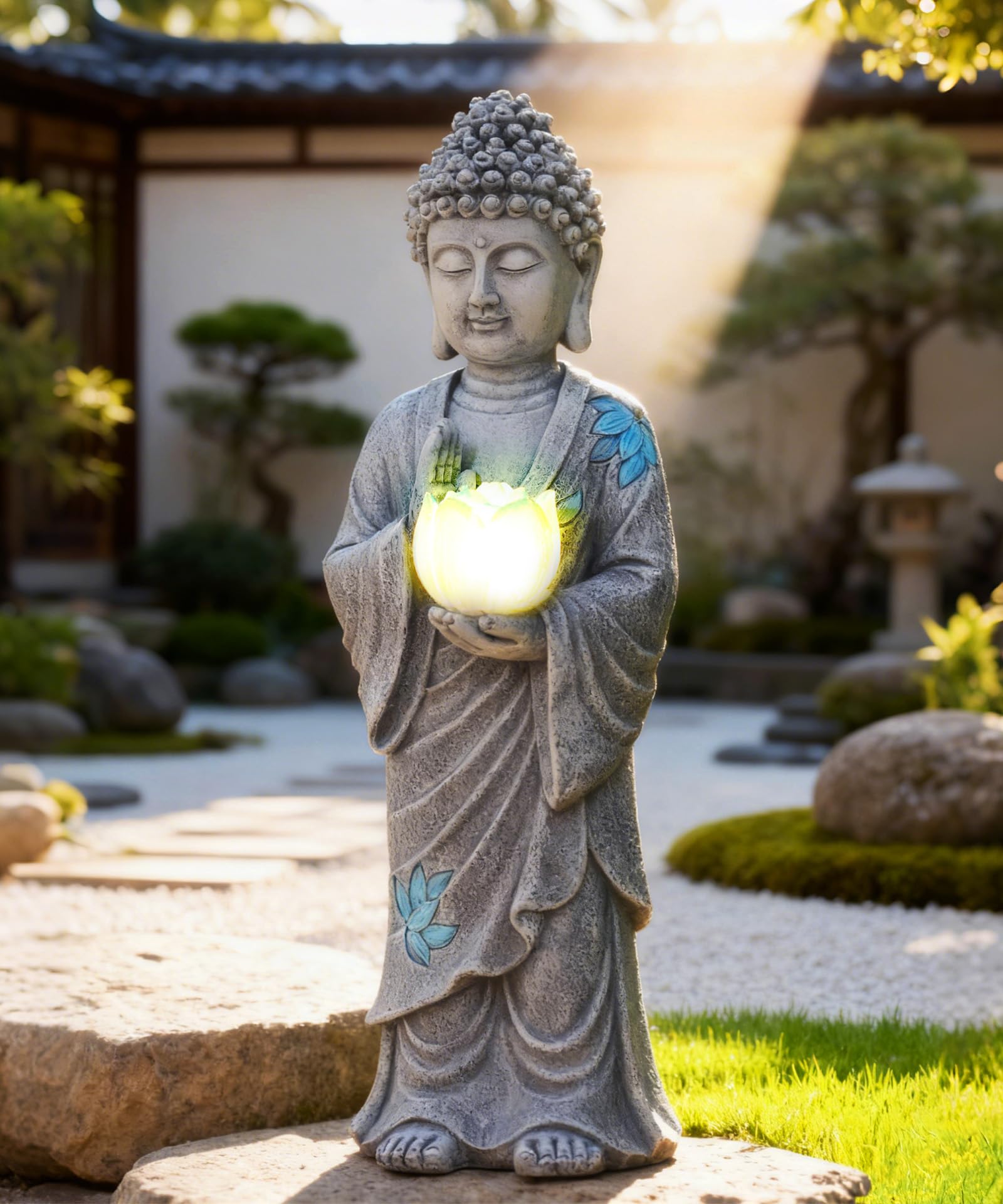 Goodeco Statue de Bouddha solaire avec lumières de lotus bleues – Décoration de jardin zen debout pour terrasse, cour, balcon, décoration de jardin – Cadeaux pour homme et femme – Gris méditation