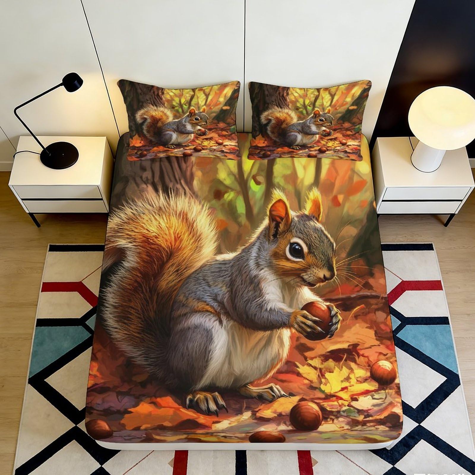 3D Printed Autumn Squirrel Fitted Sheet Microfiber Soft Breathable Forest Leaves Bed Cover for Bedroom Dormitory Guest Room Mattress Protection Decor 160x200x25cm