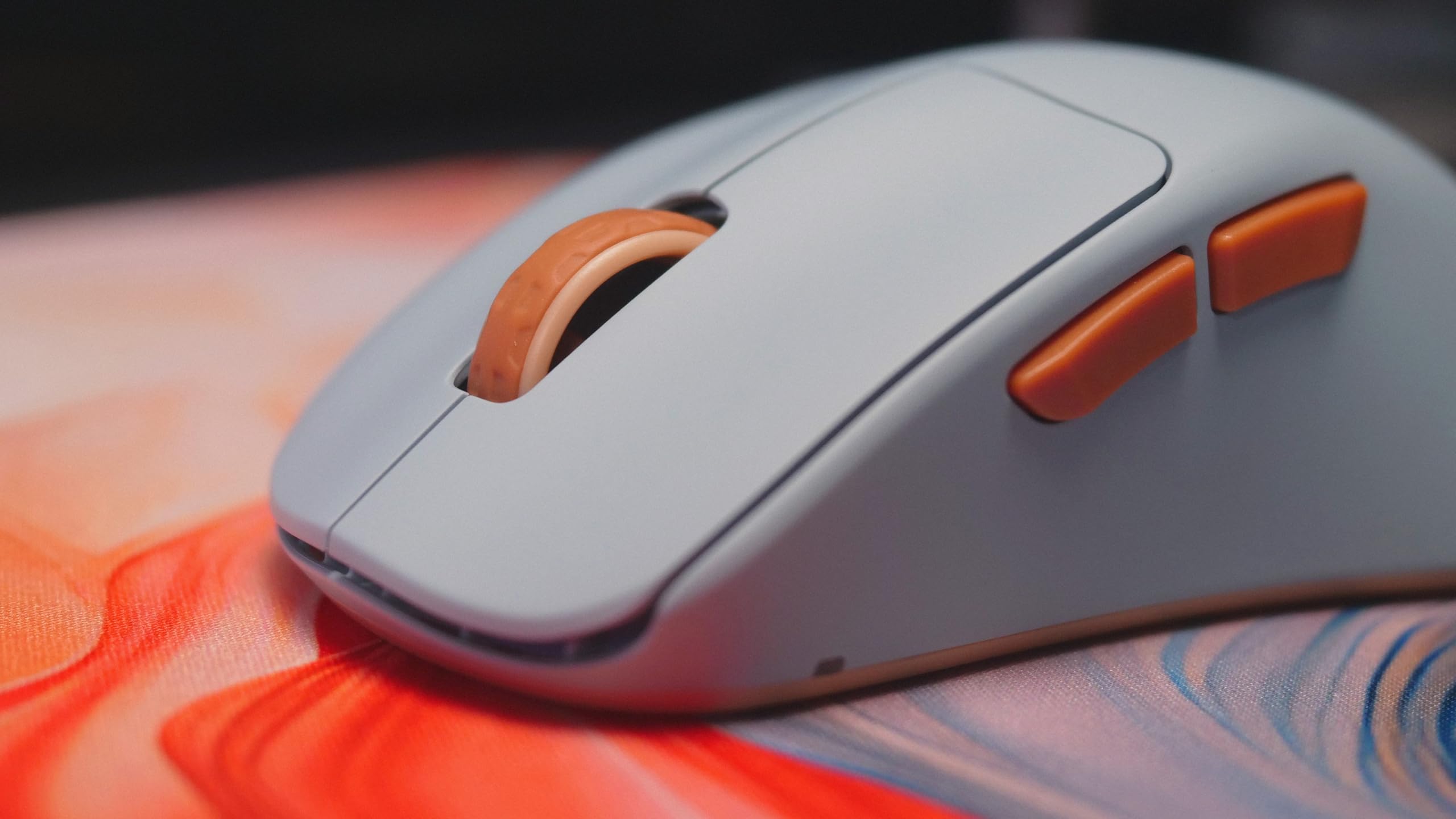 CHERRY XTRFY M64 Wireless, Ultralekka bezprzewodowa Mysz do Gier, 2,4 GHz, Zoptymalizowany dla e-sportu, Ergonomiczny kształt z bardzo niskim przodem, Niebieski