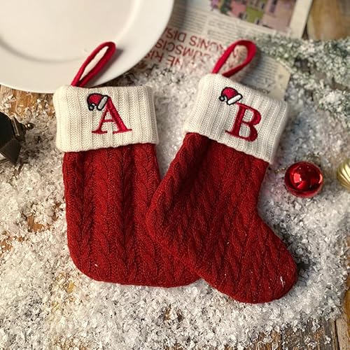 HYTENSUN Meias de Natal de tricô de letras pequenas para lareira de Natal 20 cm decoração suspensa